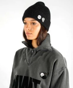 Beanie Hayer Pepper "BLEED