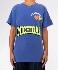 Floblue "NWTLOVE" Trucker Tee Shirt -Newtone Brand trucker nwtlove floblue newtone brand fw25 2